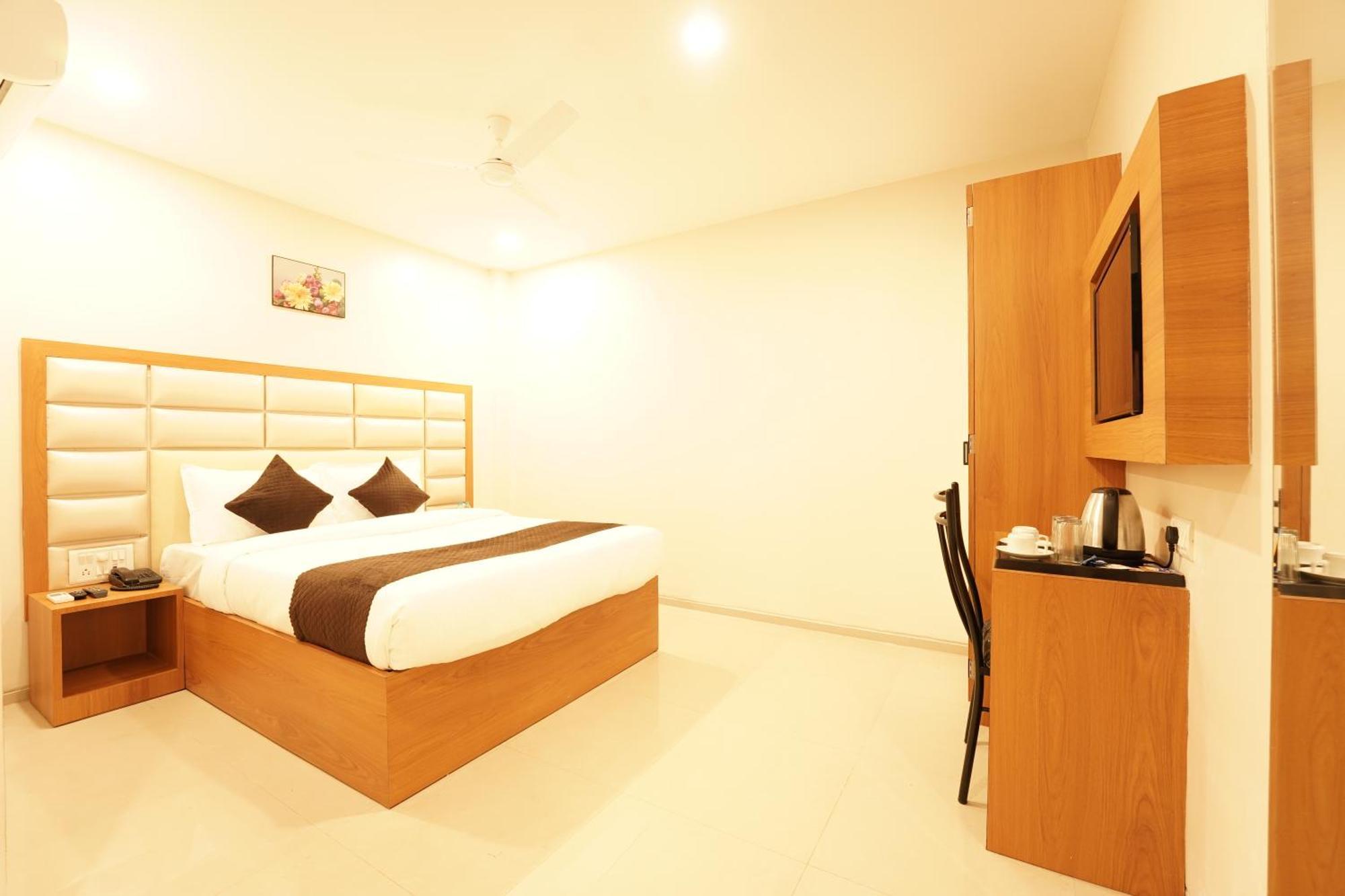 Metropolis Business Hotel Panaji Eksteriør billede